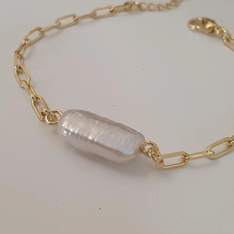 Pulseira com Pérola irregular oval