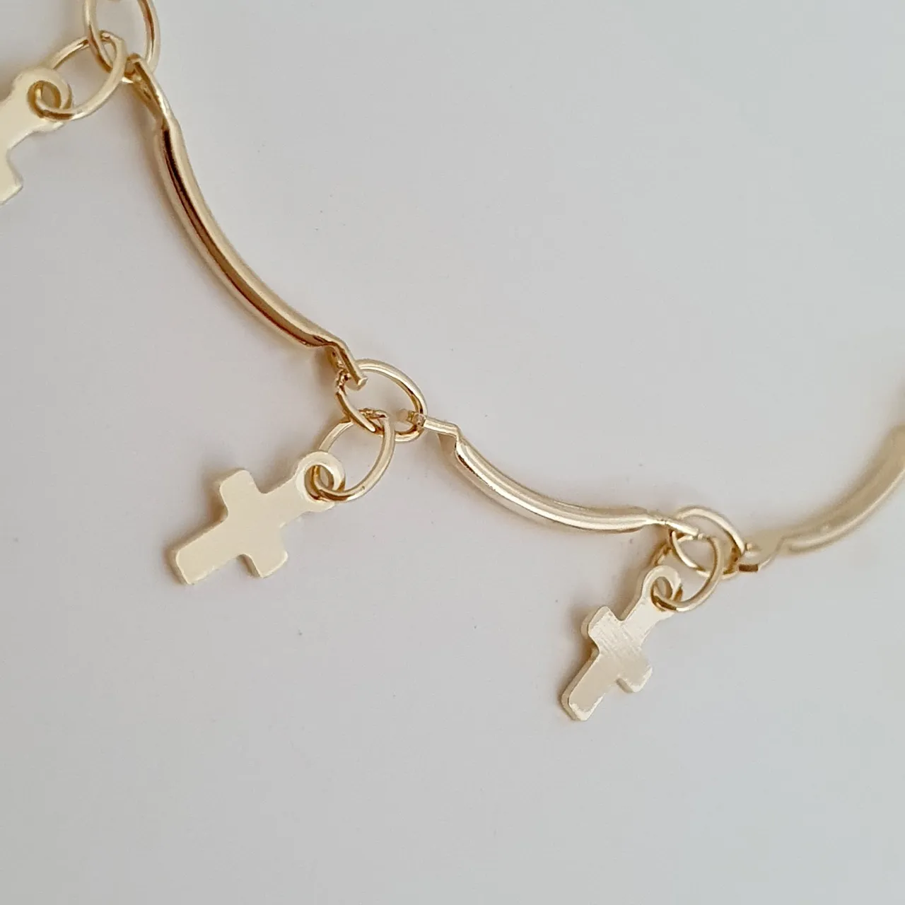 Pulseira infantil cruz